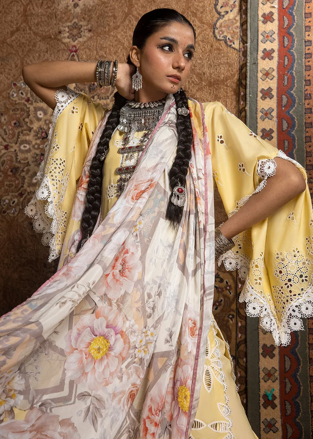 Adan's Libas Embroidered Lawn 2024 by Ayesha Zia | 5517