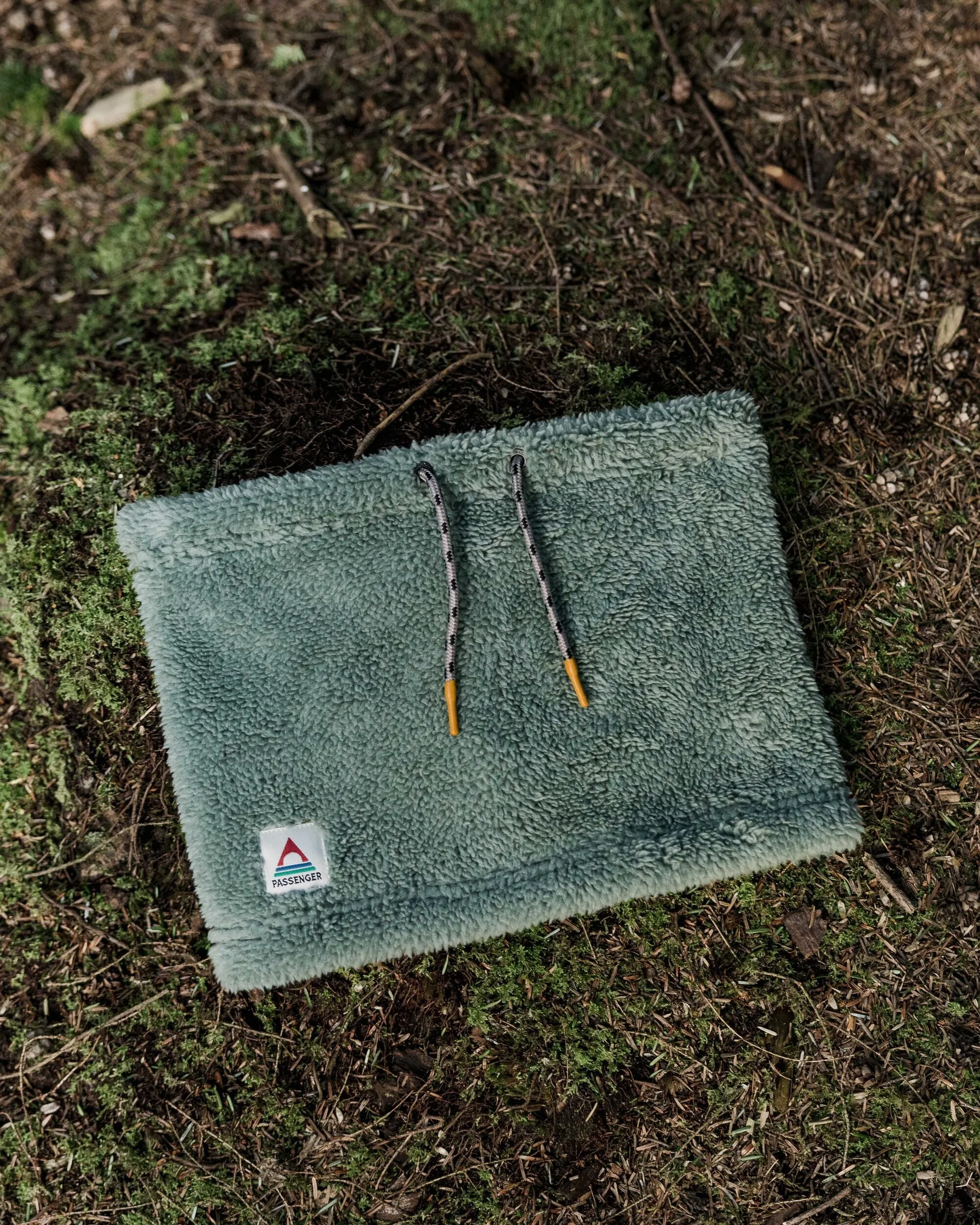 Ash Recycled Sherpa Fleece Snood - Pistachio