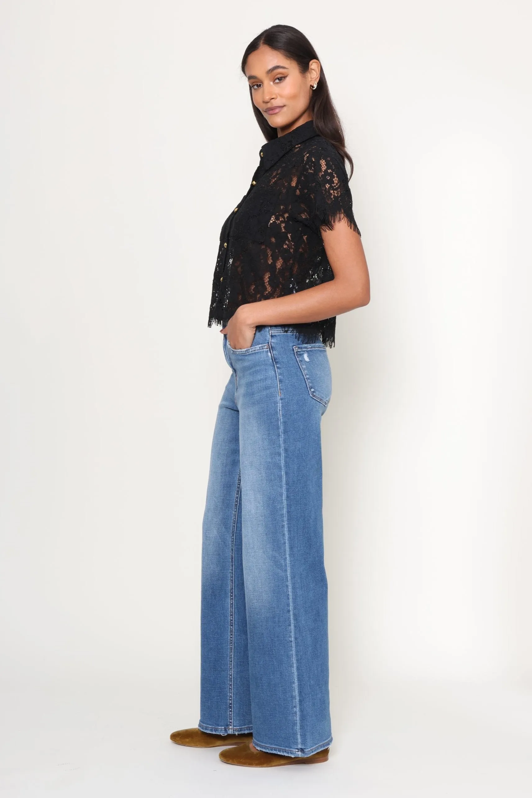 Lizbeth Short Sleeve Lace Top