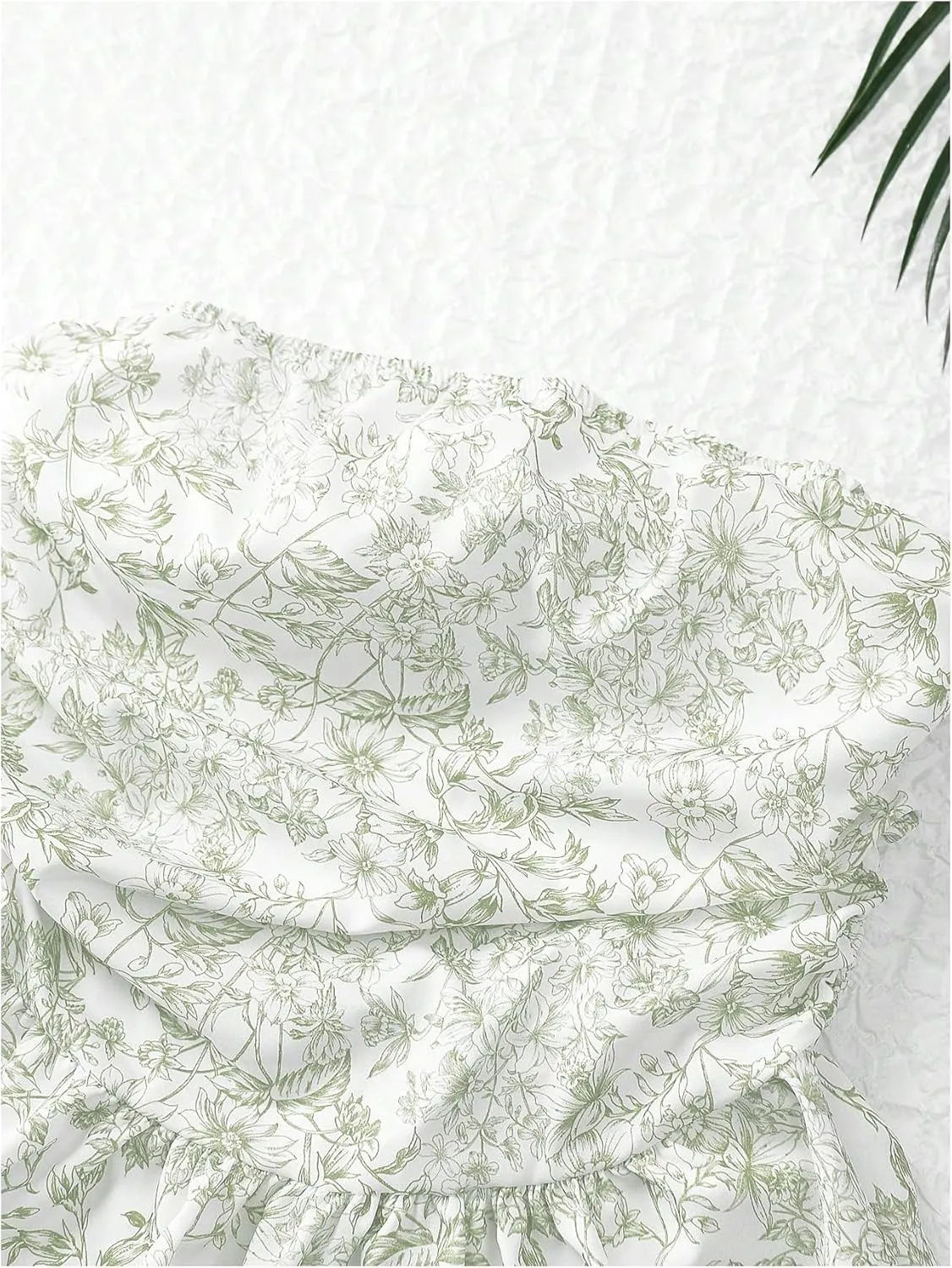 SHENHE Women's Floral Strapless Top Ruched Smocked Ruffle Hem Tube Top Cute Boho Top
