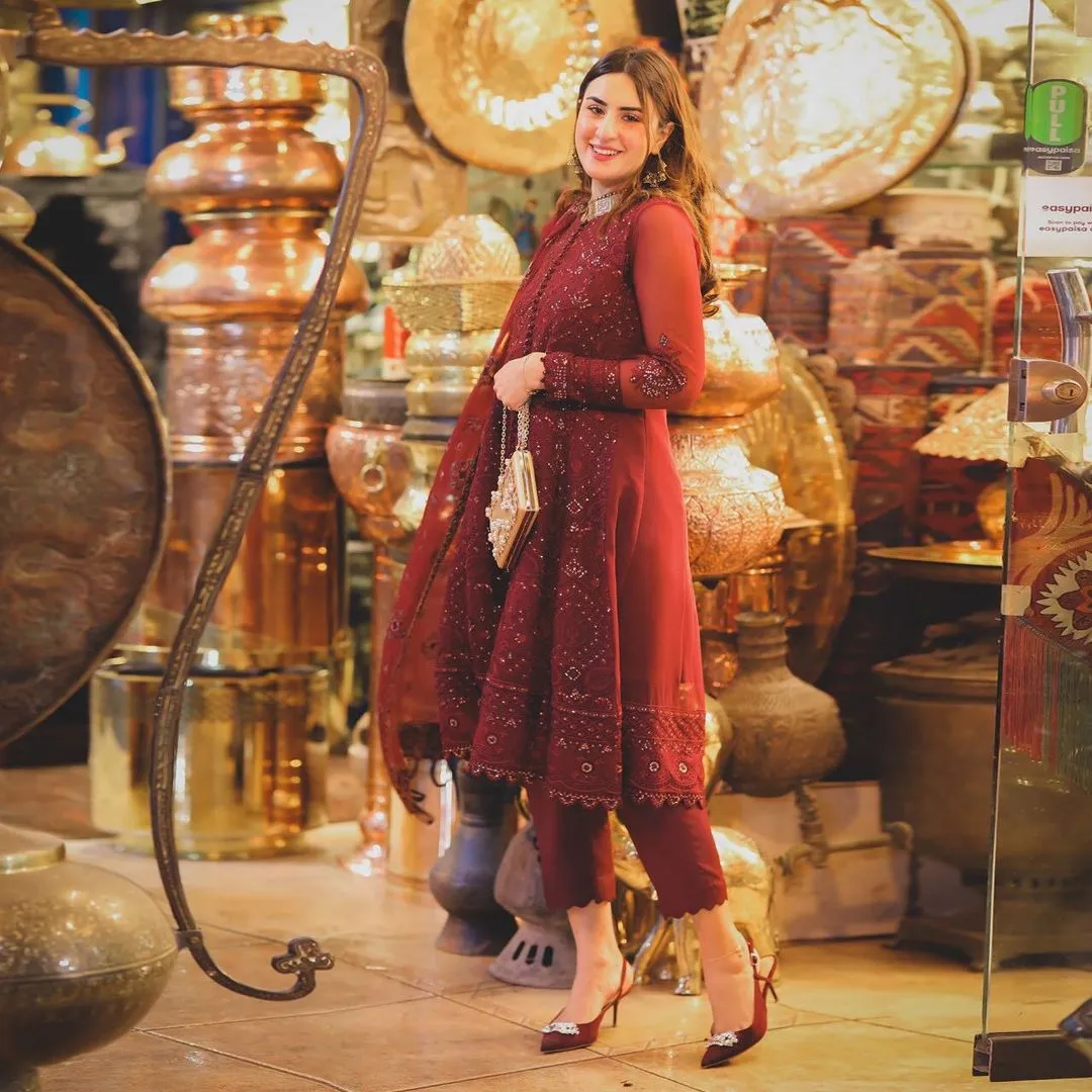 Xenia Pareesia Embroidered Chiffon Collection – FLORENCE